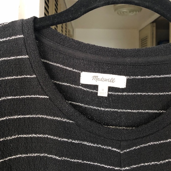 Madewell Black & White Modern Tie Front Tee M - Picture 4 of 5